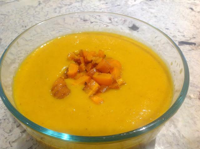 roasted Carrot soup, vegan,