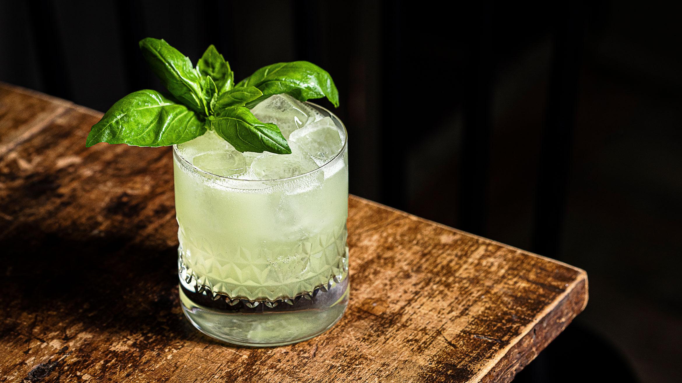 Gin Basil Smash Cocktail Recipe