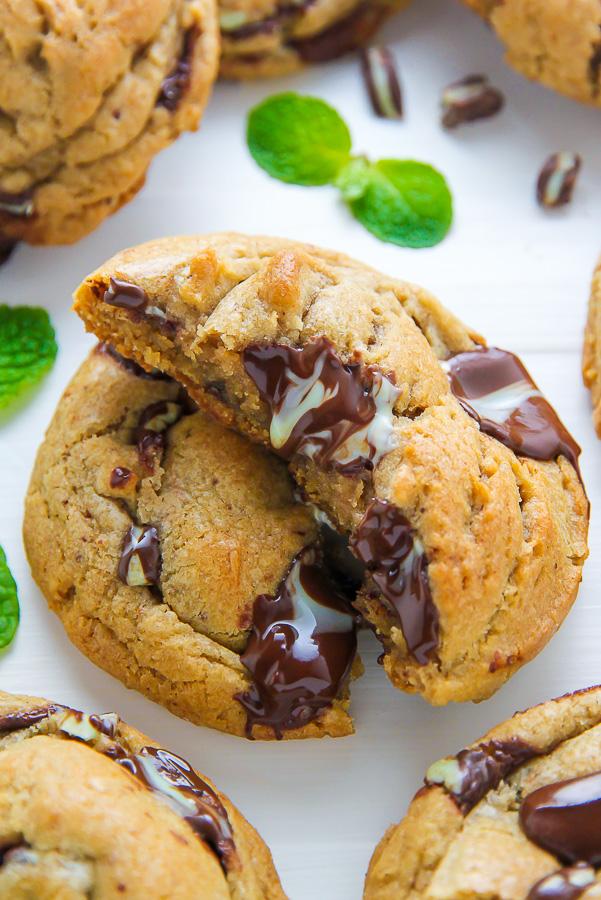 If you adore the combination of mint and chocolate, these thick and chewy mint chocolate chunk cookies are for you!