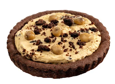 Crumbl's Brookie Dough Pie Cookie.