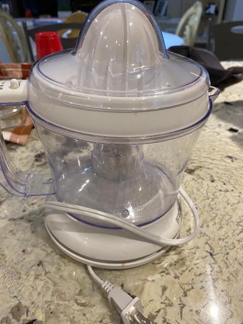 electric lemon juicer