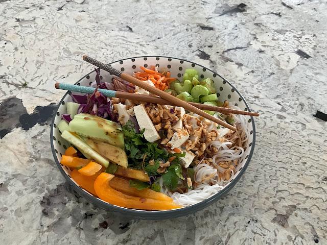 spring roll in a bowl, vegan, gluten free