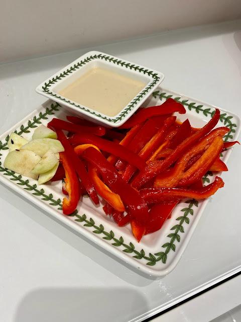 red peppers and kohlrabi with tahini dip