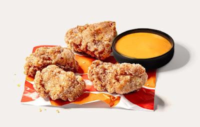 Yoshinoya's Tokyo Fried Chicken with dipping sauce.