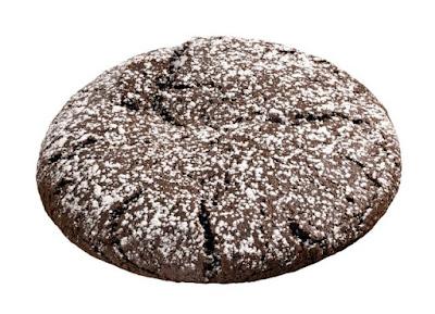 Crumbl's Molten Lava Cookie.