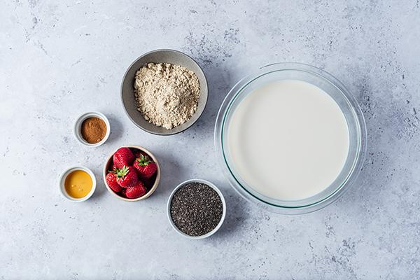 Vanilla Cinnamon Chia Pudding ingredients