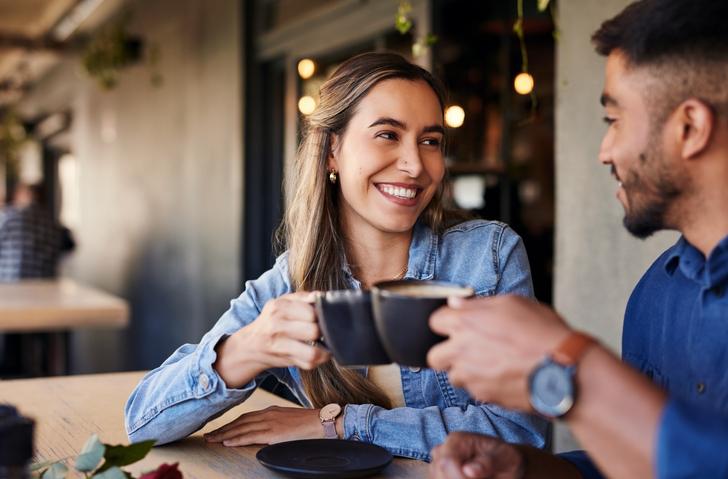 Couple Cheering Coffee Mugs | Sleep Hygiene