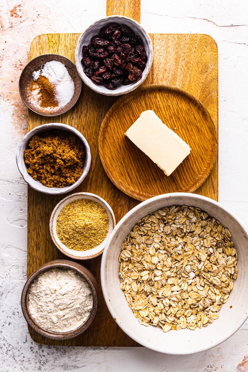 vegan oat raisin cookies ingredients