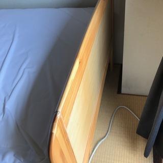 ニトリで買ったセミダブルマットレスとベッドフレームセット