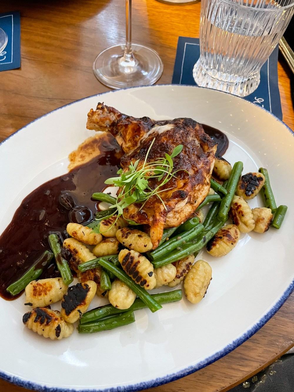 Ellie's Dallas Chicken