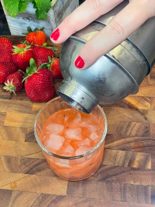 Strawberry Spritz Cocktail
