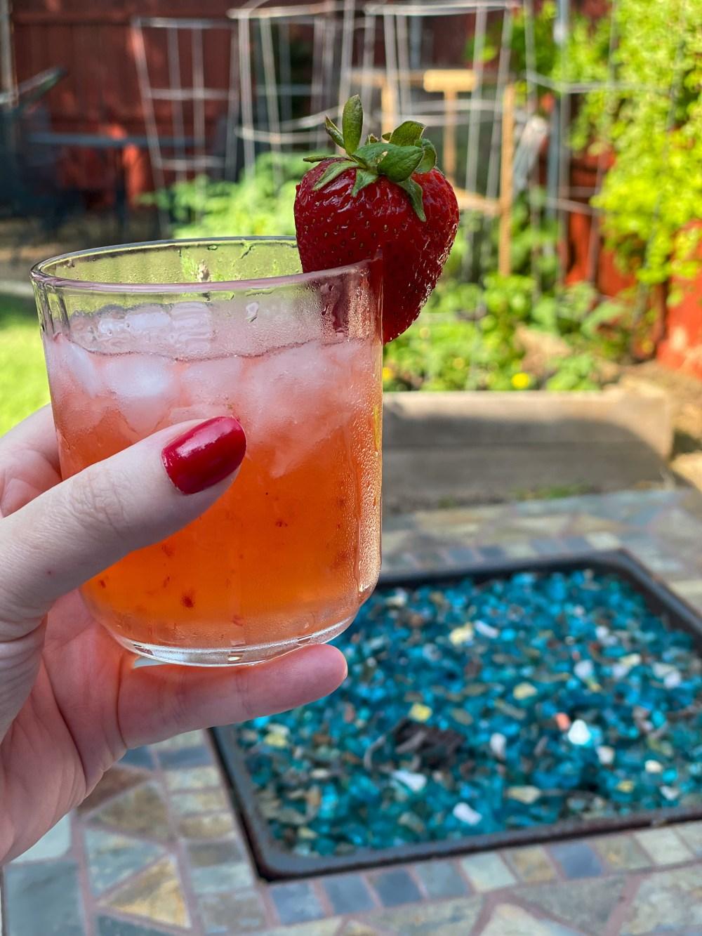 Strawberry Spritz Cocktail