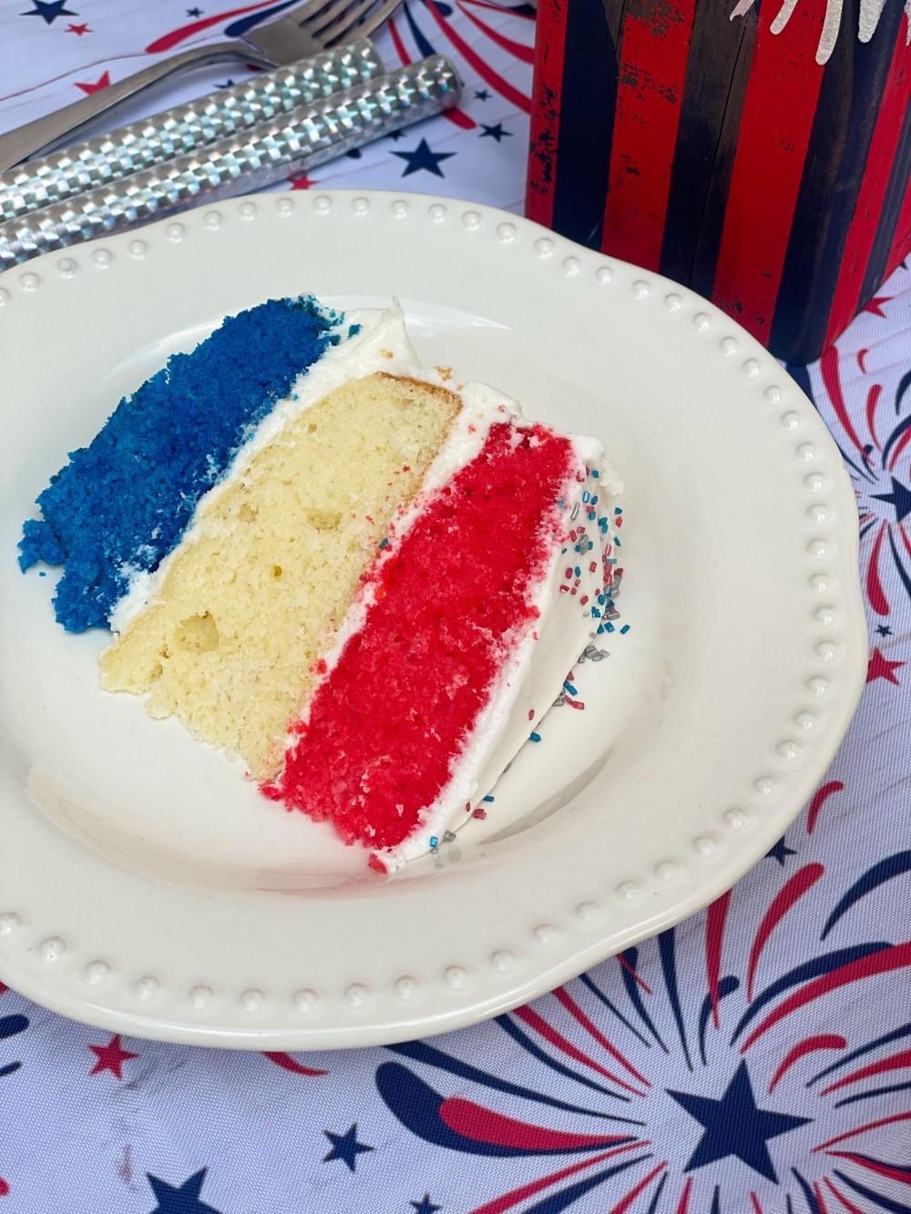 Red White and Blue Cake | 4th of July Dessert