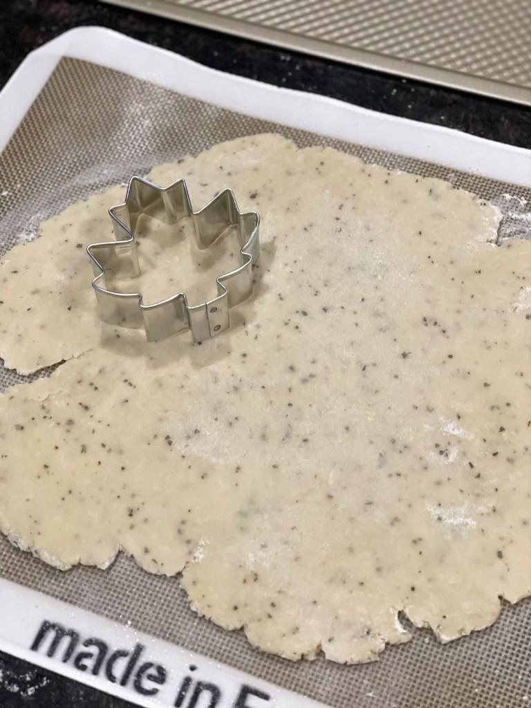 Easy White Cheddar Rosemary Leaf Crackers