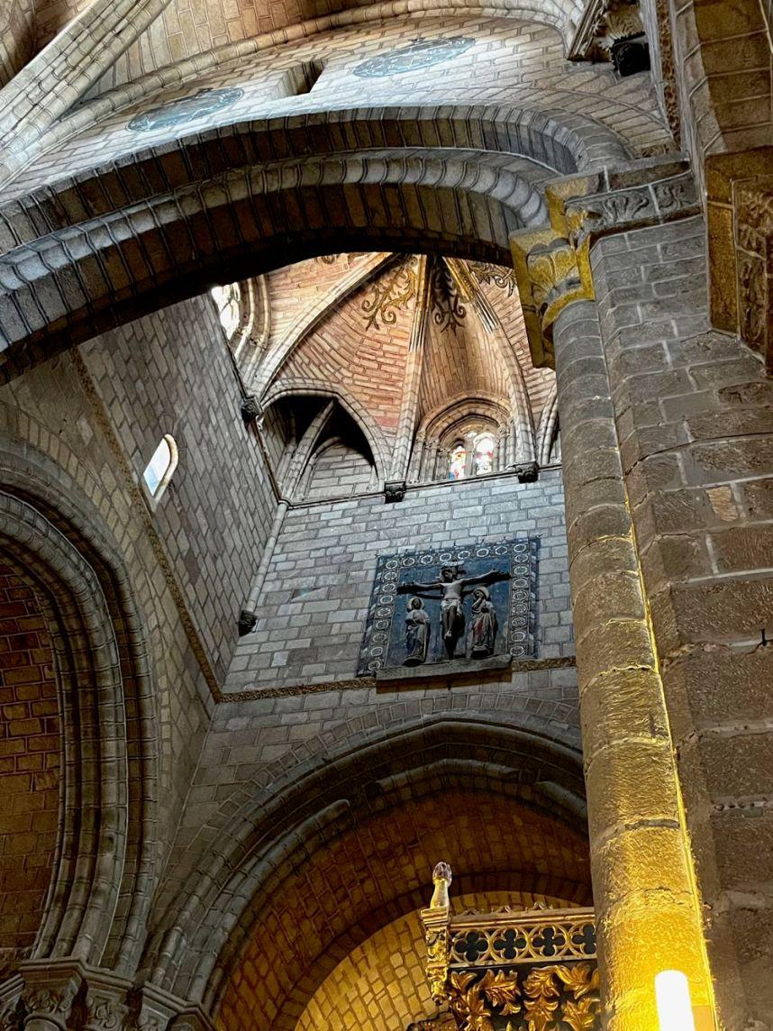 Basílica de San Vicente, Avila, Mama Ía blog