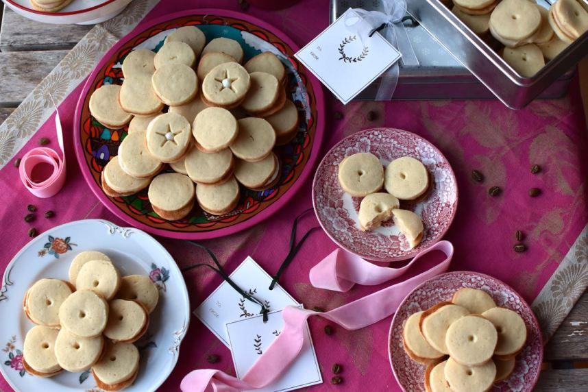 Shortbread sandwich cookies, Mama Ía blog