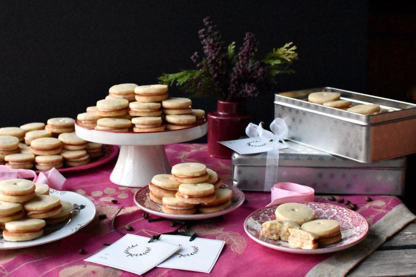 Shortbread sandwich cookies, Mama Ía blog