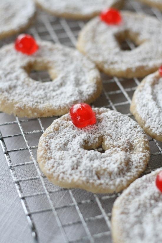 Hazelnut Shortbread Cookies