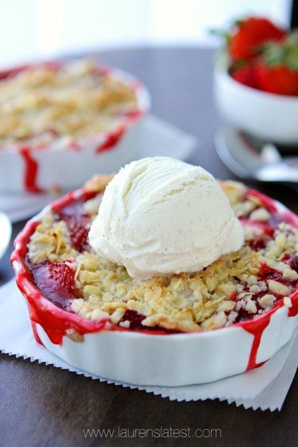 strawberry rhubarb crisp