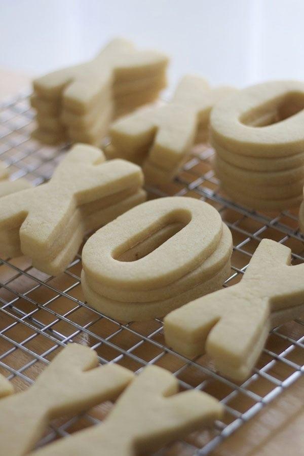 Stacked cookies on cooling rack