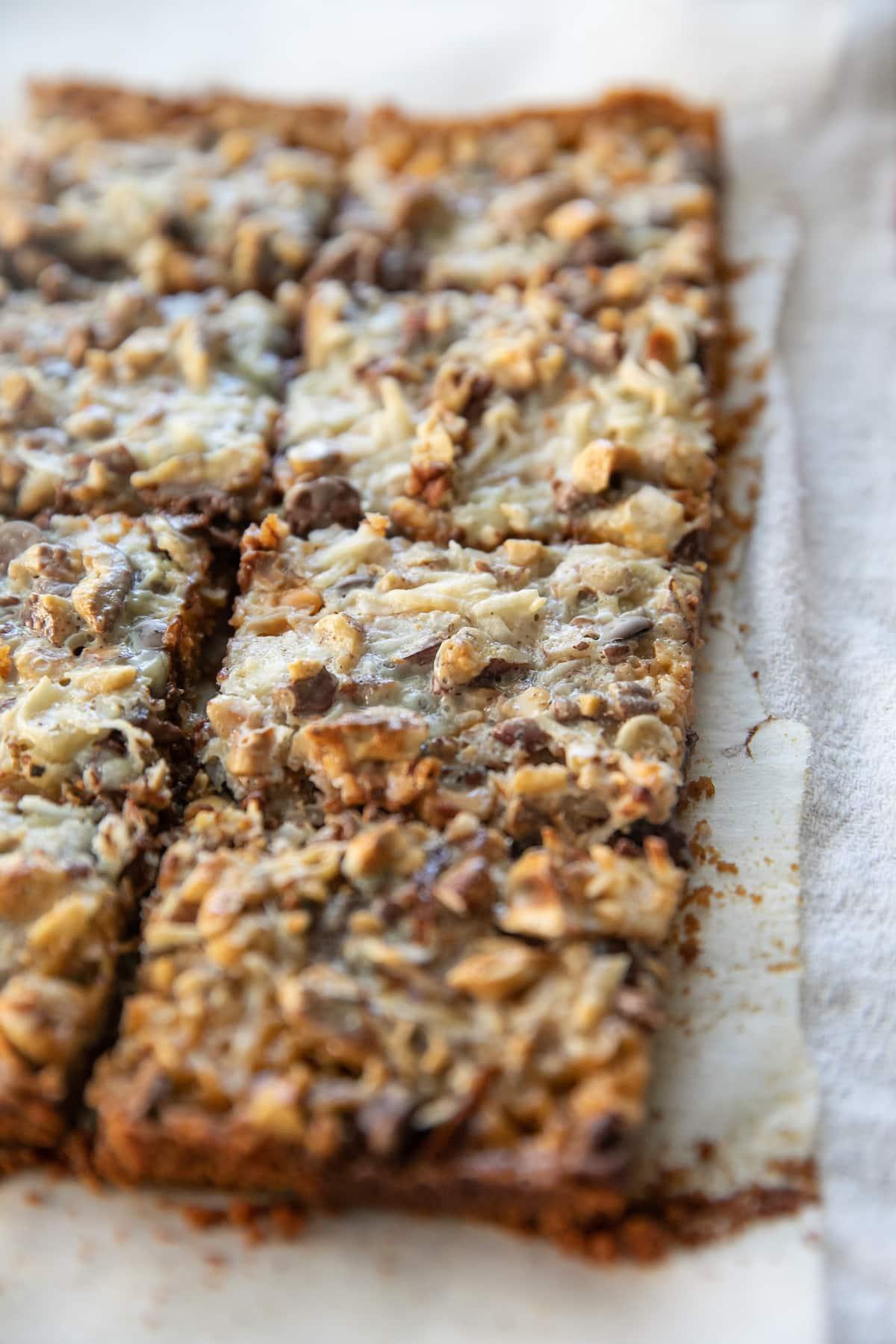 baked and cut magic bars