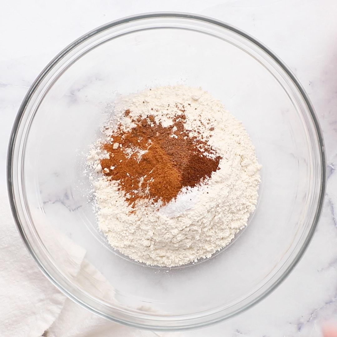 pumpkin roll ingredients