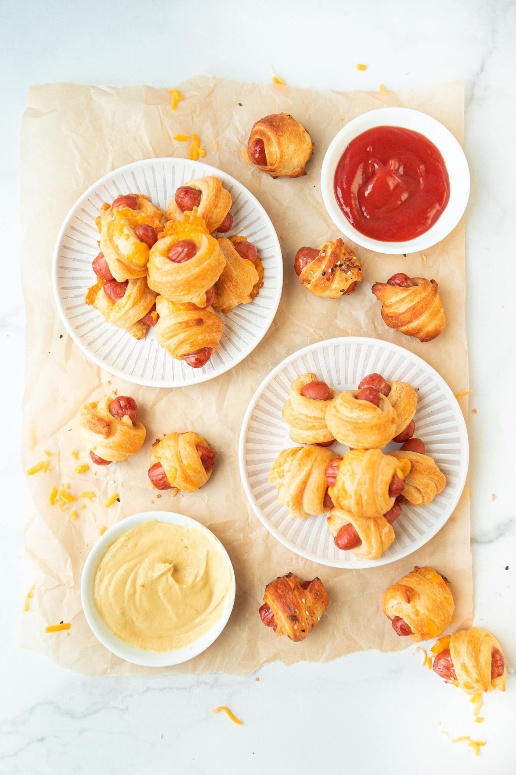 pigs in a blanket on tablescape