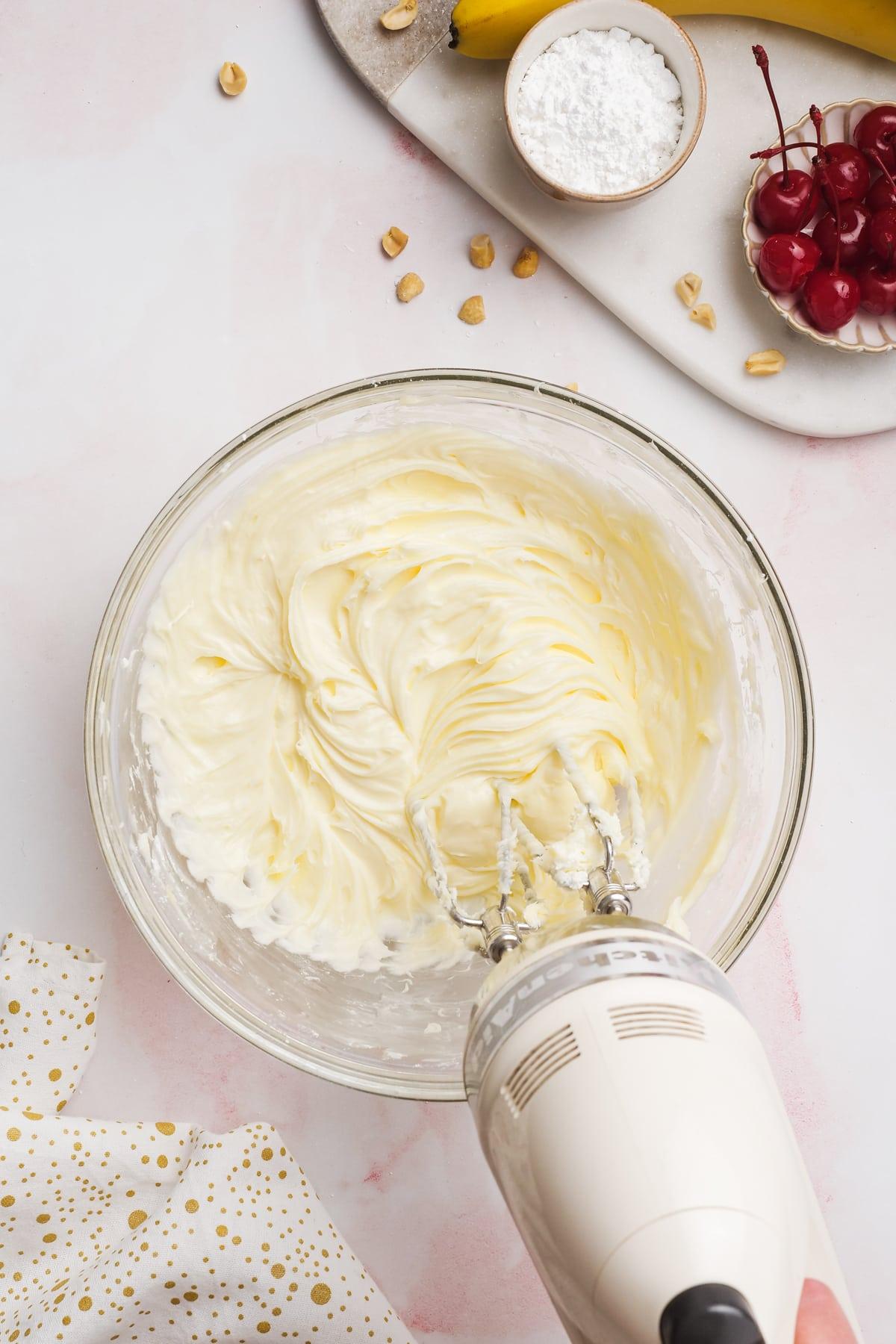 hand mixer whipping cream cheese