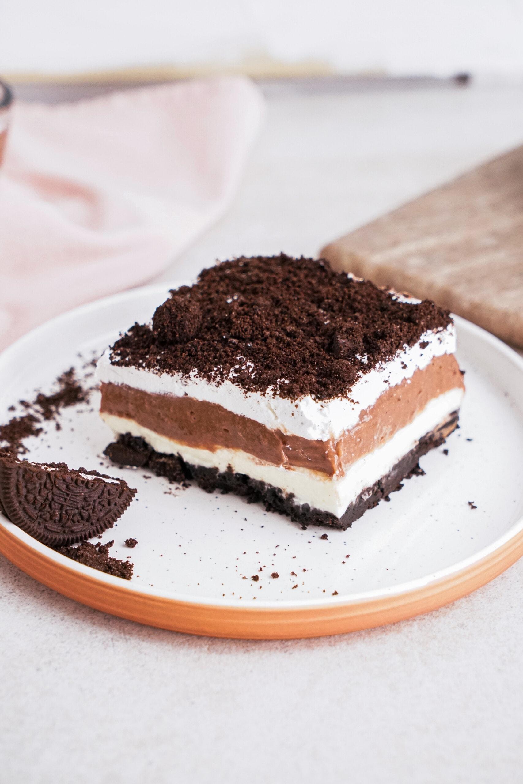 slice of chocolate lasagna on a plate