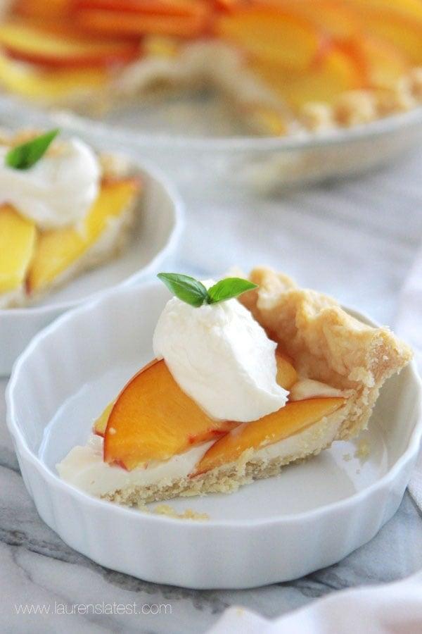 peaches and cream pie