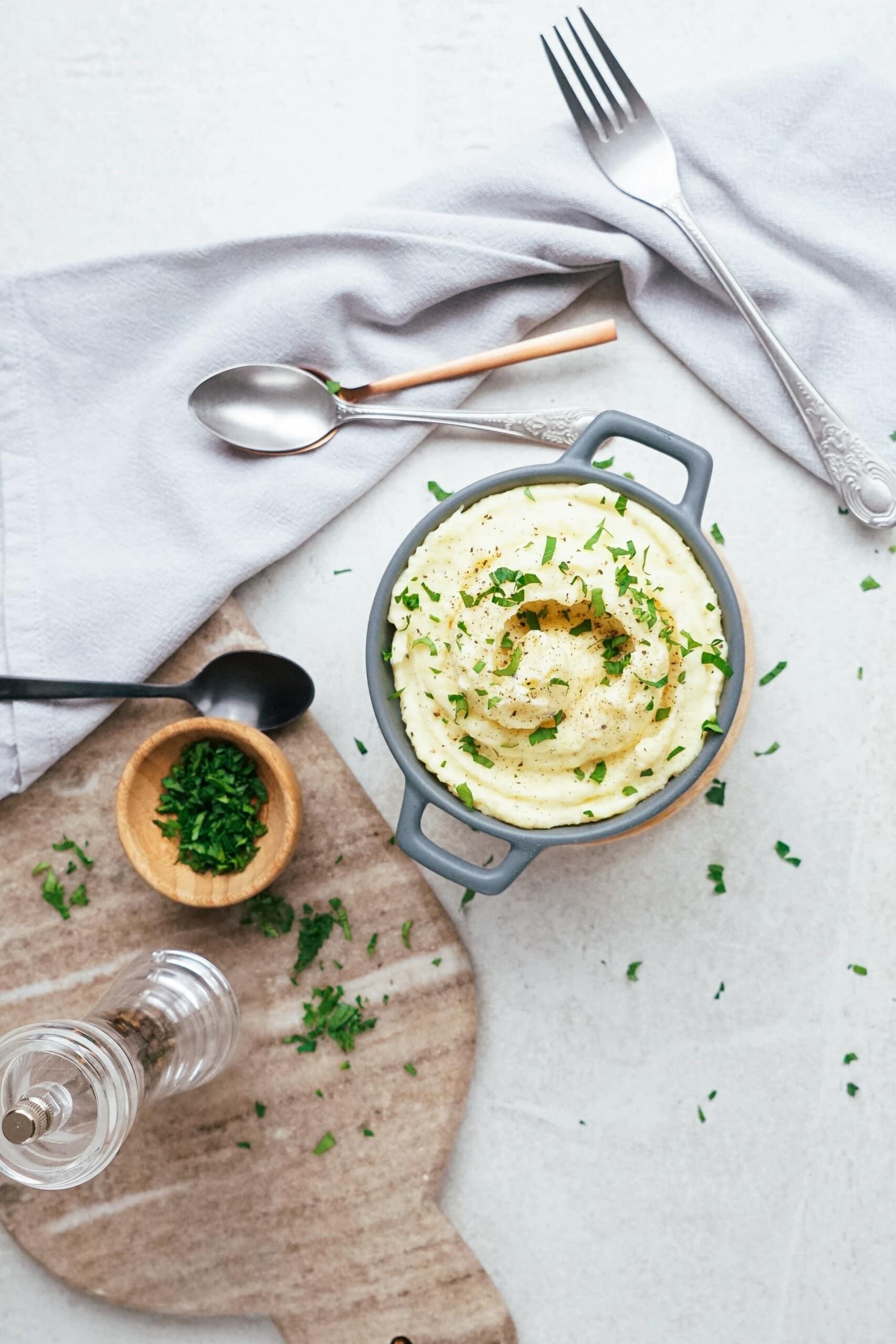 crockpot mashed poatoes on a tablescape