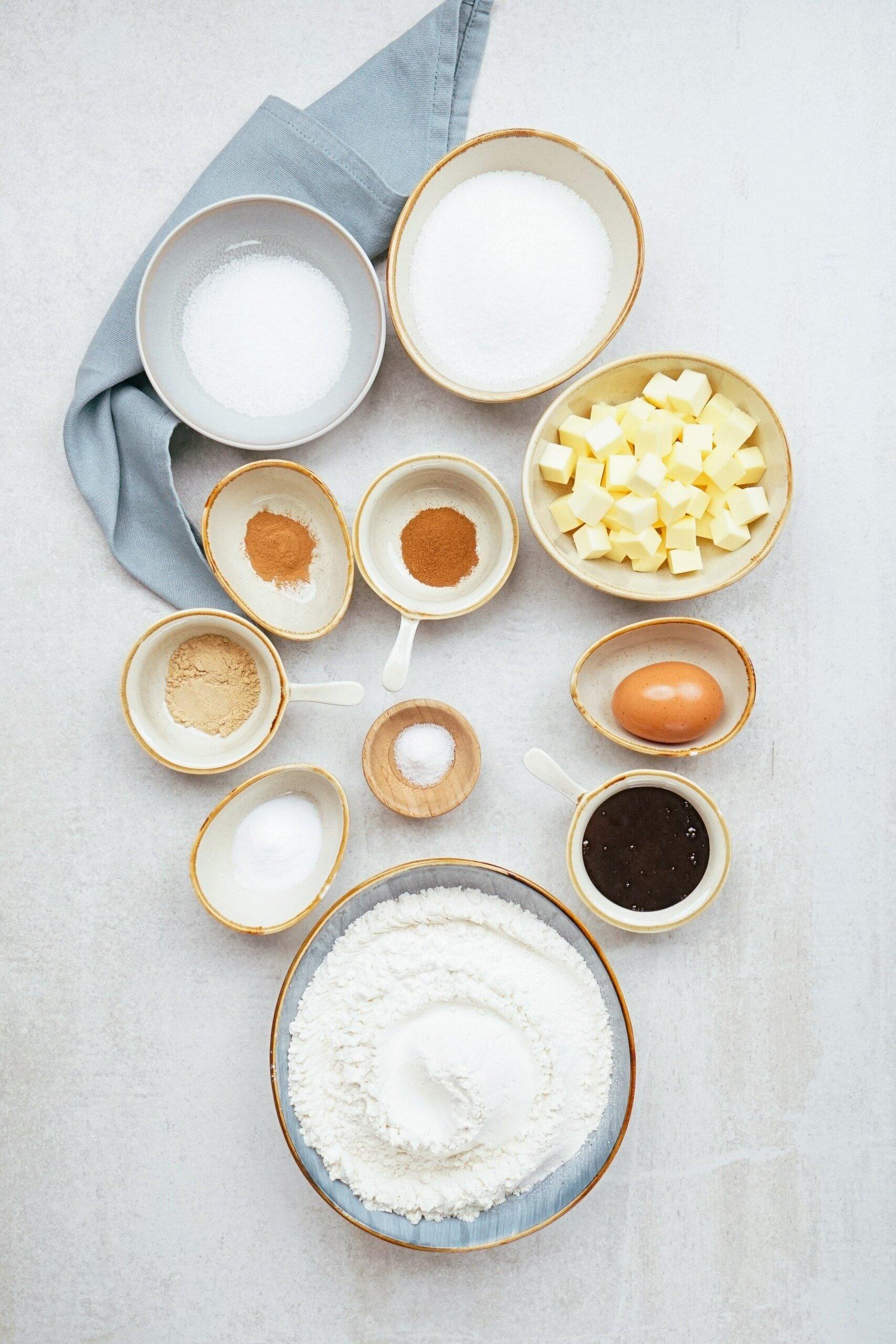 gingerbread cookie ingredients