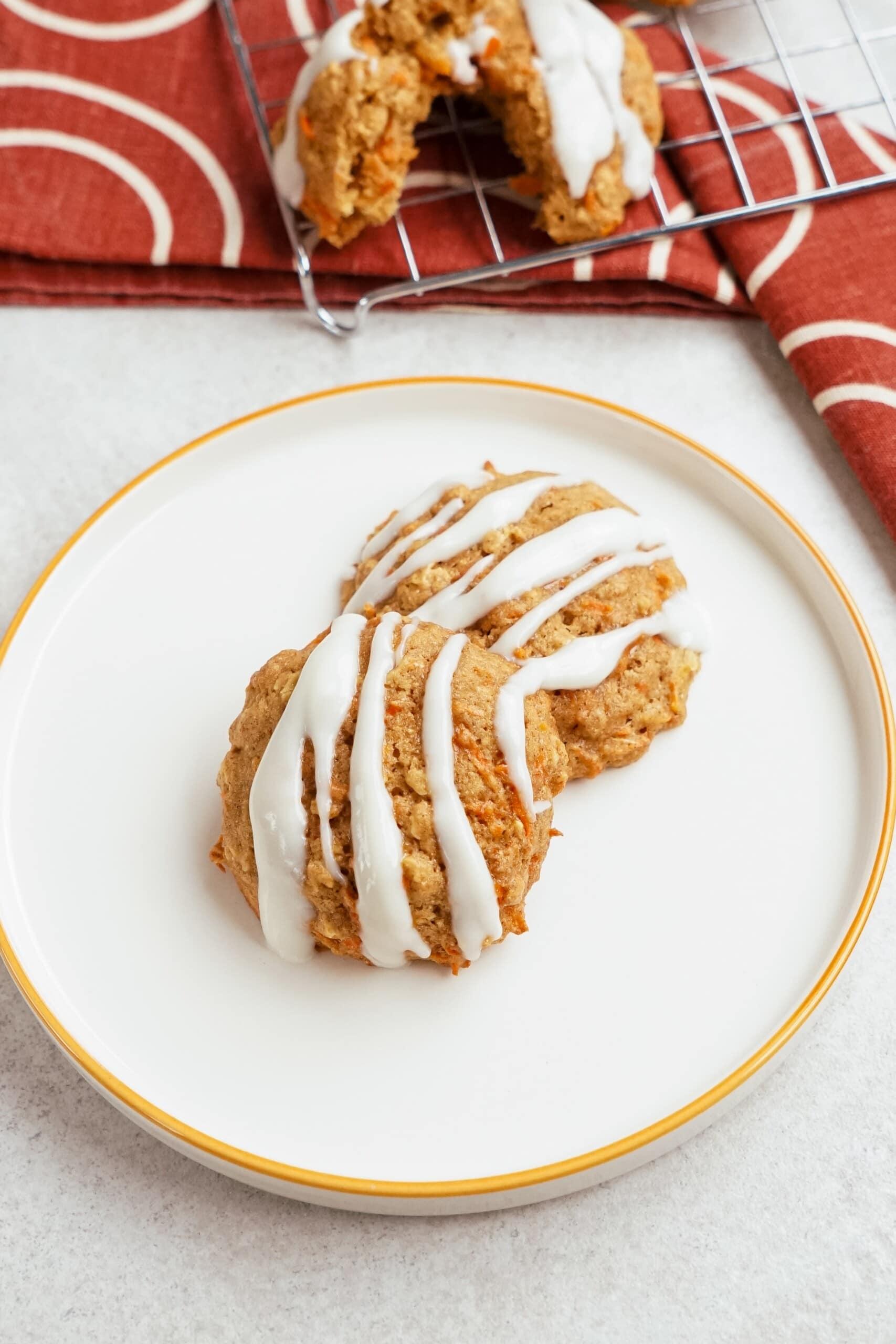 oatmeal breakfast cookies on a plate