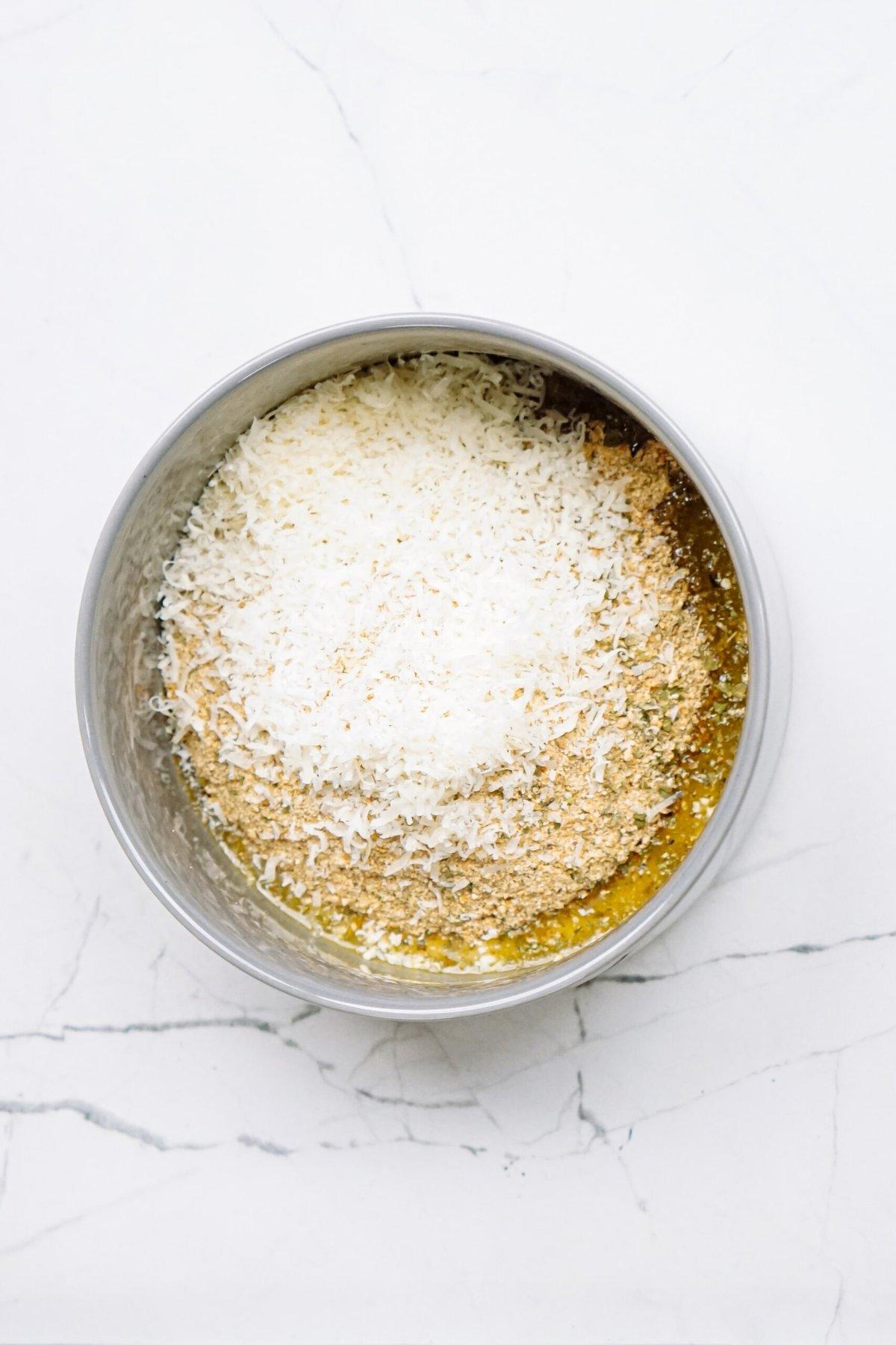 ingredients for garlic parmesan bread crumbs