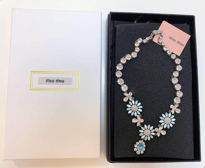 MIU MIU クリスタルフラワーネックレス