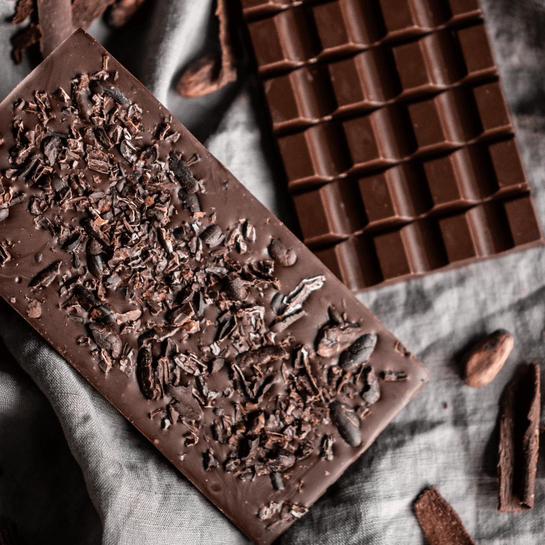 VegNews.DarkChocolate.DmitriyGanin.Pexels