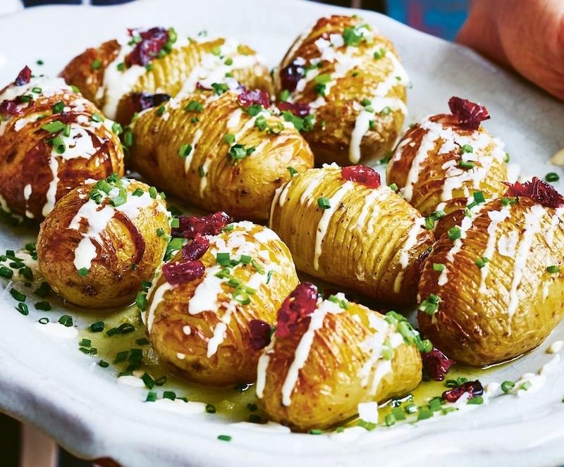 VegNews.HasselbackPotatoes