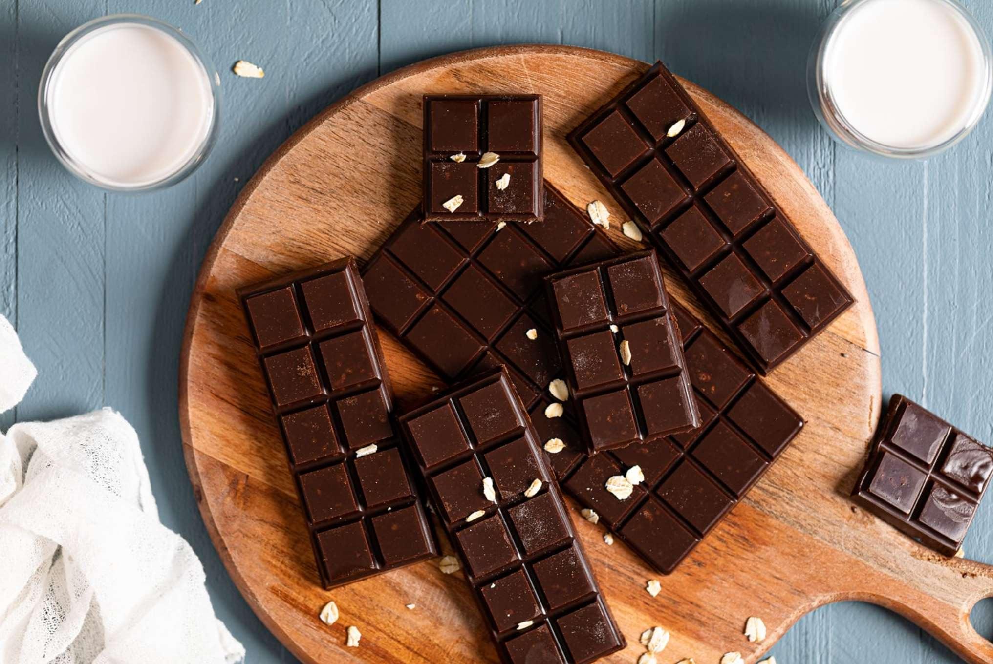 VegNews.OatmilkChocolate