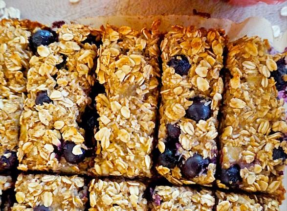 VegNews.BlueberryBars