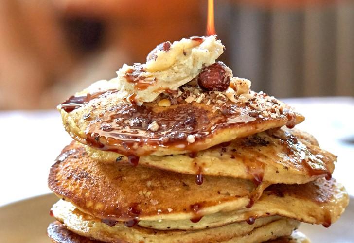 VegNews.CinnamonSnail