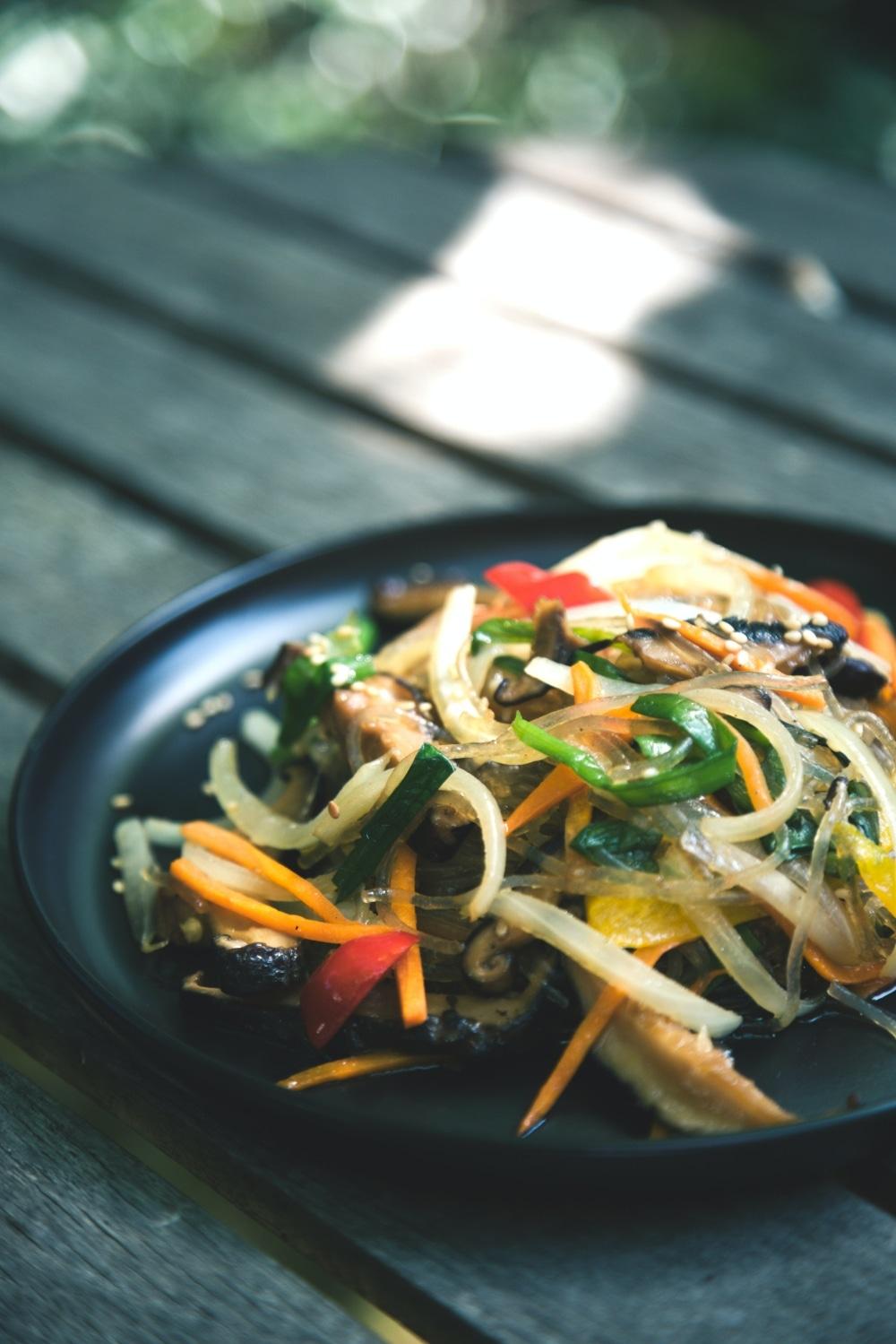 VegNews.glassnoodles.Unsplash