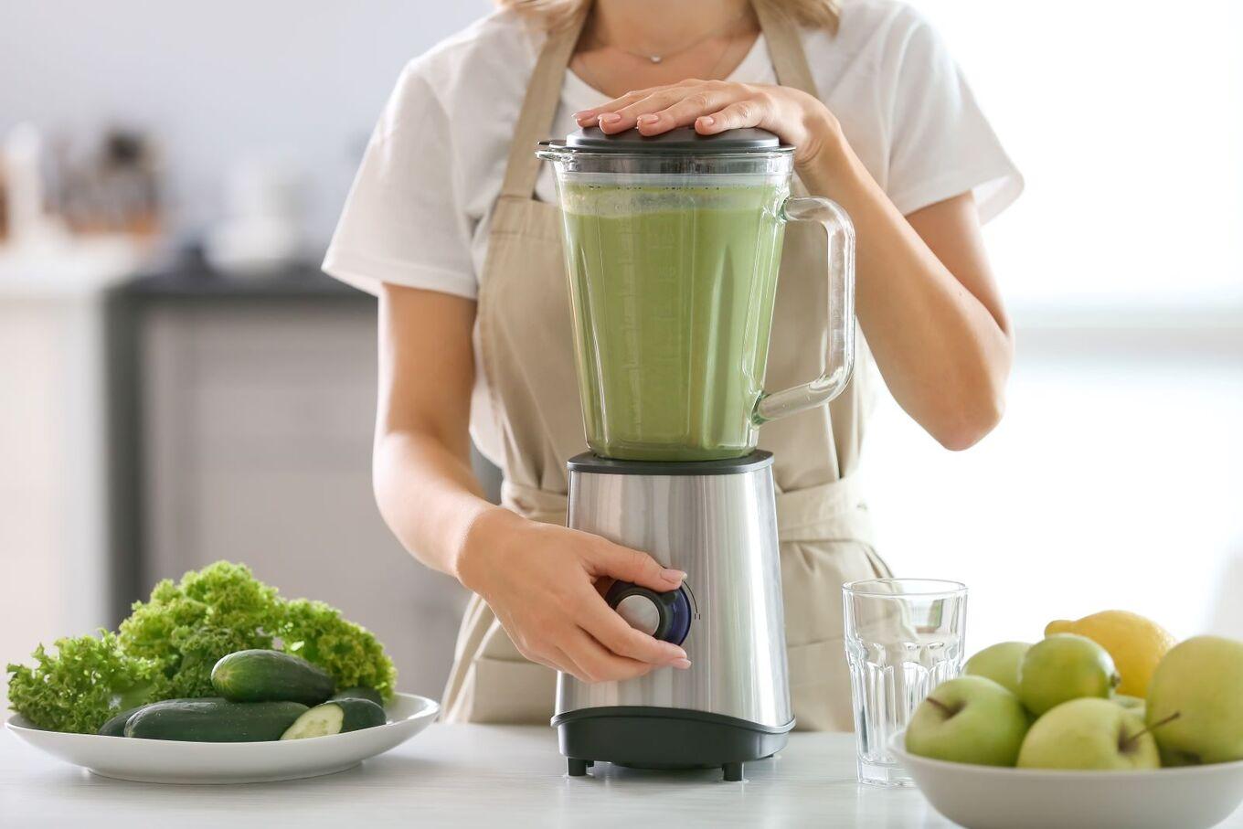 VegNews.GreenSmoothie.Adobe