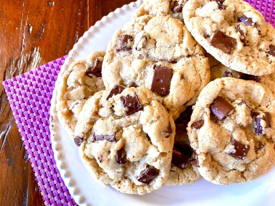 VegNews.plateofcookies.audreydunham