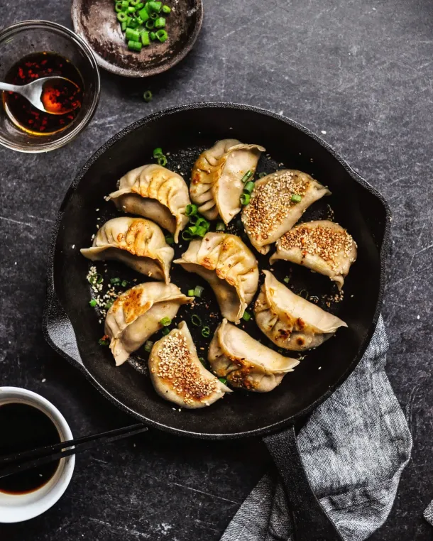 VegNews.potstickers.plantbasedwok