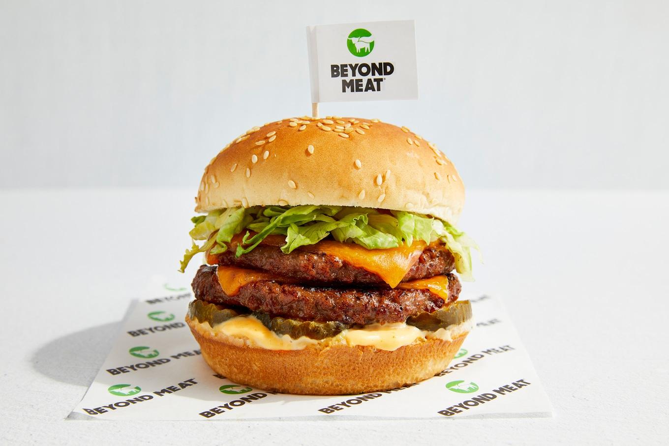 VegNews.BeyondBurger.MadisonSqaureGarden.BeyondMeat