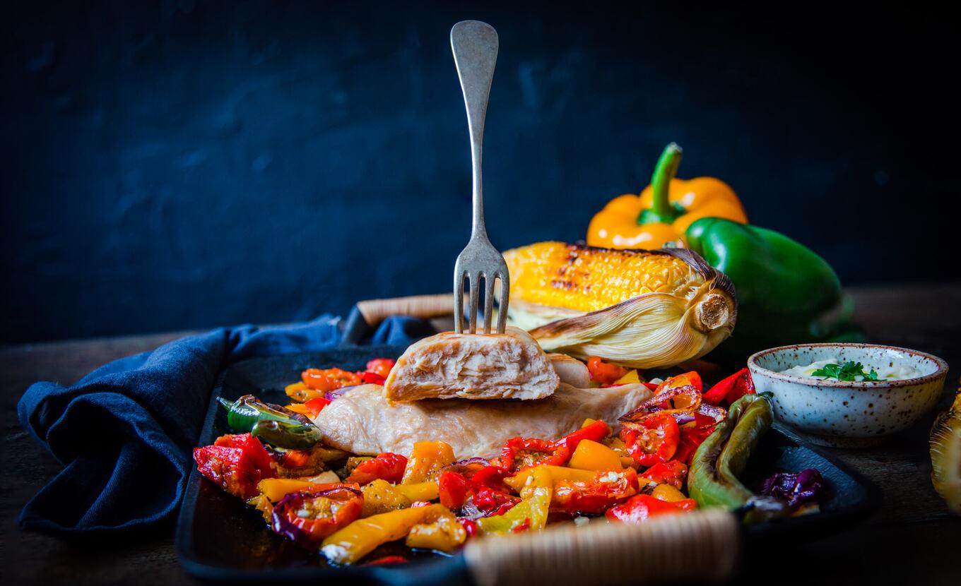 VegNews.VeganChicken4.Umiami