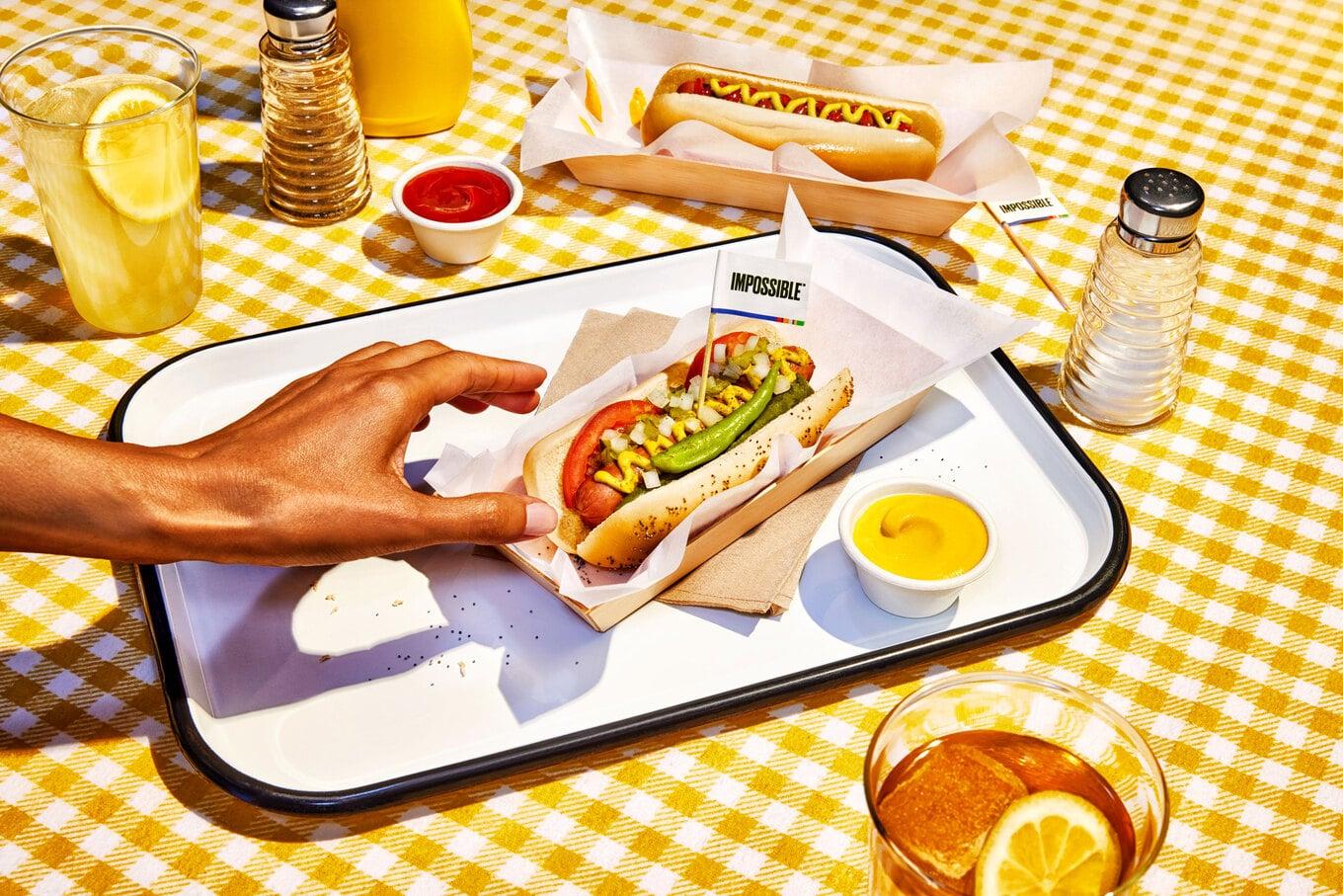 VegNews.ImpossibleHotDog4.ImpossibleFoodsjpg