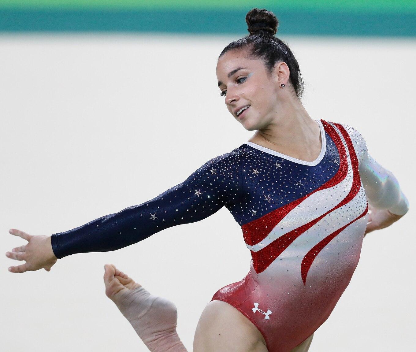 VegNews.AlyRaisman.WikiMediaCommons