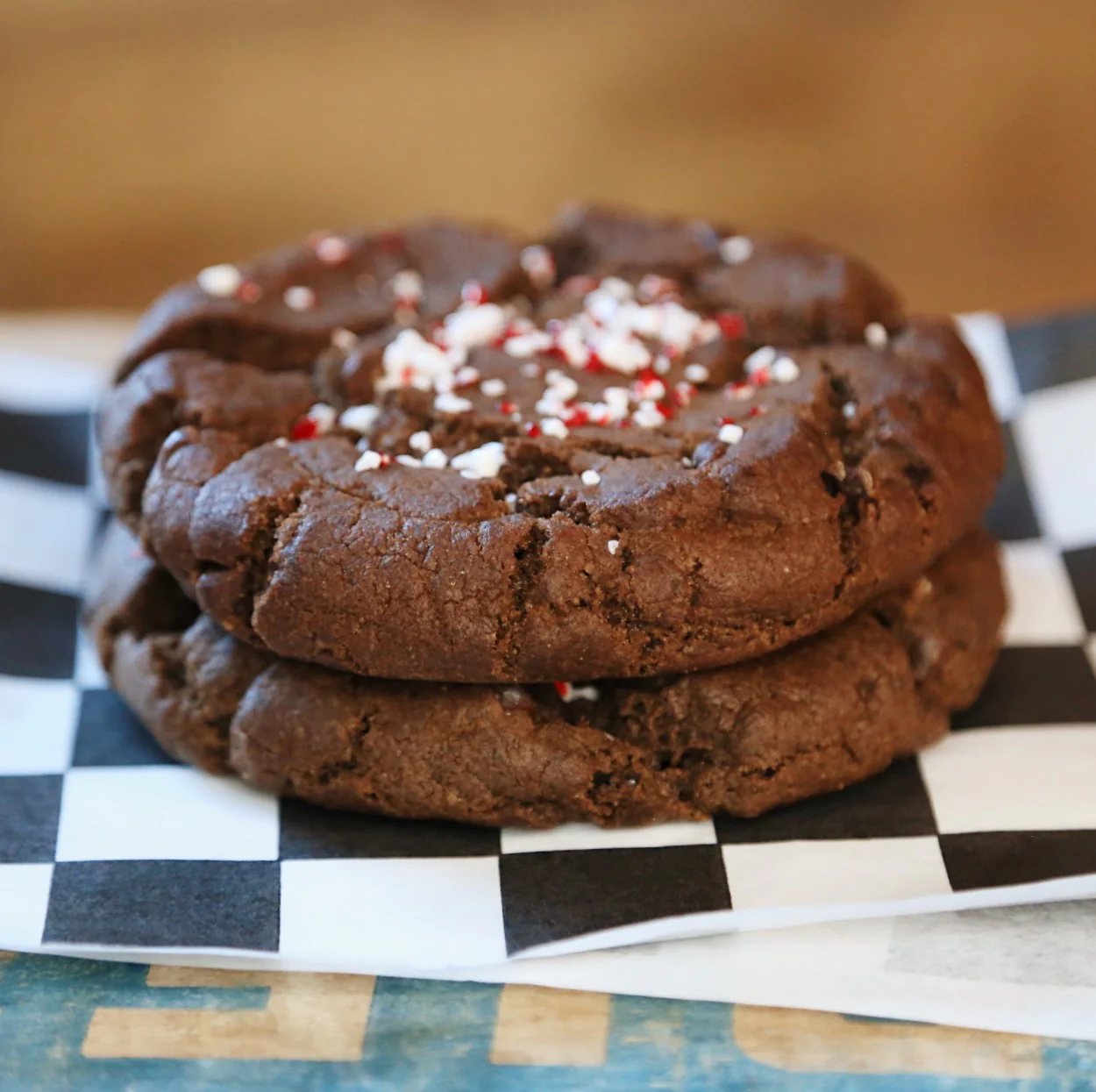 VegNews.peppermintcookies.foxshipbakery