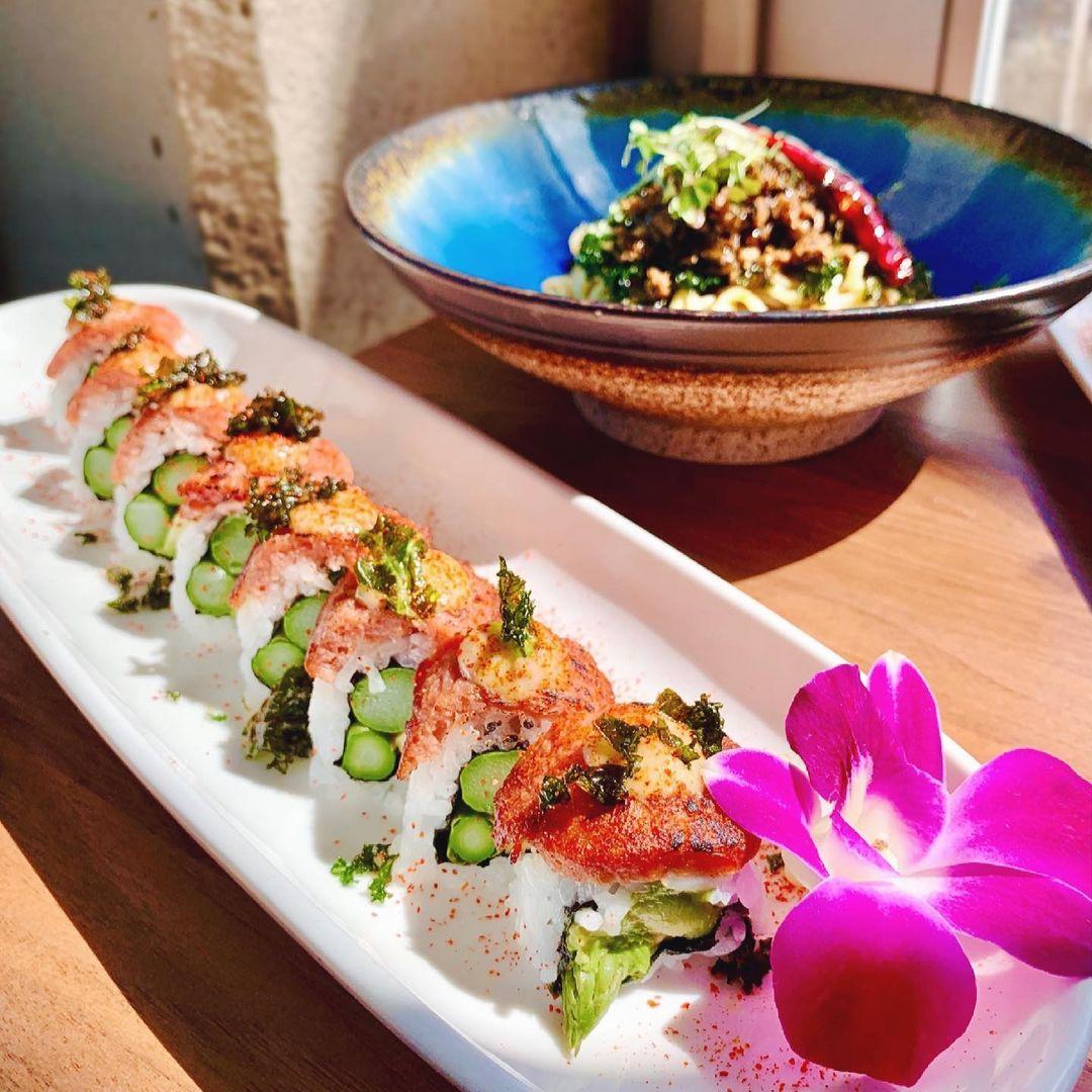 VegNews.vegansushi.shizen